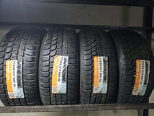 Gomme 215 55r17 usato  Aci Castello