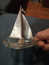Cinzeiro de veleiro de vidro vintage com vela de metal feito nos EUA veleiro náutico comprar usado  Enviando para Brazil