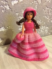 Poupee miniature collection d'occasion  Laudun-l'Ardoise