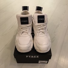 Sneakers scarpe ginnastica usato  Borgo Virgilio