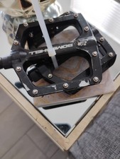 Bombshell bmx pedals for sale  Surprise