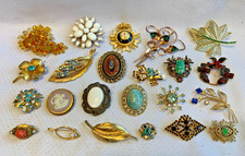 Vtg brooch lot for sale  White Marsh