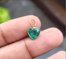 Usado, Berloque de coração de esmeralda natural, pingente de ouro maciço 18k, amuleto delicado de ouro feito à mão comprar usado Usado, Berloque de coração de esmeralda natural, pingente de ouro maciço 18k, amuleto delicado de ouro feito à mão comprar usado  Enviando para Brazil