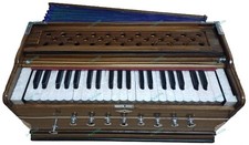 Harmonium professionnel haute d'occasion  Expédié en France