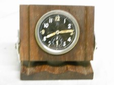 Ancienne pendulette réveil d'occasion  Équeurdreville-Hainneville