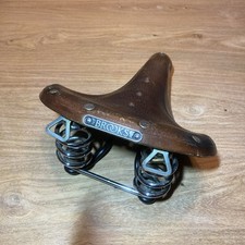 Ancienne selle cuir d'occasion  Lille-