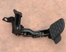 Cama retrátil de canto traseiro MOPAR original do fabricante 82215842 RAM 2500 3500 comprar usado  Enviando para Brazil