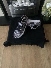 Nike satire floral for sale  CRAWLEY