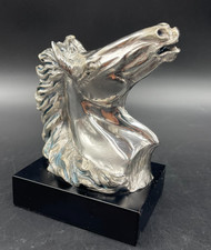 Statua statuetta soprammobile usato  Ardea