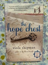BOOK The Hope Chest Hc Hardcover a Novel VIOLA SHIPMAN ex library 2017 Thomas Du, usado comprar usado  Enviando para Brazil