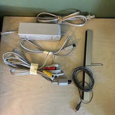 Adaptador de corriente alterna Nintendo RVL-002 Y cables AV y sensor con cable OEM segunda mano  Embacar hacia Mexico