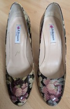 Bennett ladies floral for sale  GOOLE