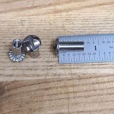 Pc. binding post for sale  Mount Holly