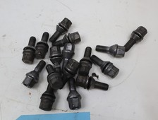 Goujon roue occasion d'occasion Goujon roue occasion d'occasion  La Tour-du-Pin