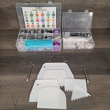 Lot cake decorating for sale  Smithsburg