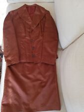 Elegante tailleur seta usato  Roma