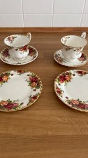 Set tazzine piattini usato  Fucecchio
