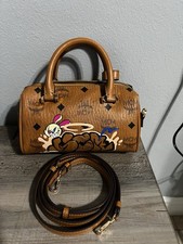 Nova bolsa tiracolo conhaque Mini M C M comprar usado  Enviando para Brazil