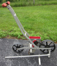 Seminatrice giardino precision usato  Spedire a Italy