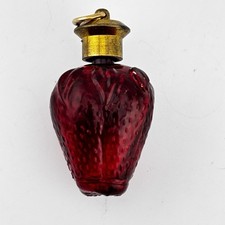Vintage 1970’s Max Factor Vidro Vermelho Morango Frasco de Perfume Vazio Para Colar comprar usado  Enviando para Brazil