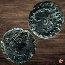 Byzantine coin nummus d'occasion  Expédié en Belgium