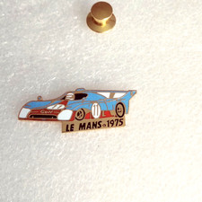 Pin pins lapel d'occasion Pin pins lapel d'occasion  Lille-