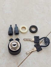 Original alarm switch d'occasion  Expédié en Belgium
