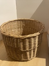 Weidenkorb präsentkorb blumen gebraucht kaufen  Neumarkt-Sankt Veit