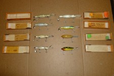 LOTE DE ISCAS DE PEIXE BOMBER WATERDOG BOMBER TAMANHO GRANDE NA CAIXA PARA PIKE ALMISCARADO BASS comprar usado  Enviando para Brazil