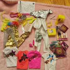 Juego de ropa y accesorios vintage Mattel Barbie and the Rockers años 80 segunda mano  Embacar hacia Mexico
