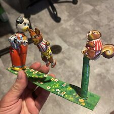 Brinquedo de lata TPS vintage corda de pular com cachorro, esquilo e ursinho de pelúcia, corda, funciona! comprar usado  Enviando para Brazil