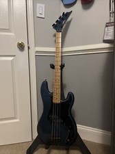 Phantom guitars blue d'occasion  Expédié en Belgium