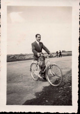 1940 ragazzo bicicletta usato  Albenga