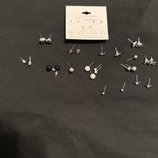 Pairs stud earrings for sale  Mauston