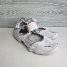 Nike shoes air for sale  WALTHAM CROSS