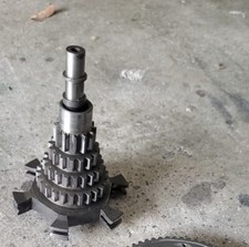 Ingranaggio quadruplo cluster usato  Portogruaro
