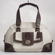 Coach 2009 hampton for sale  Burbank