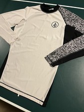 Camisa masculina Volcom Surf Swim manga longa GRANDE anti-UV 50+ SPF logotipo protetor contra erupções cutâneas comprar usado  Enviando para Brazil