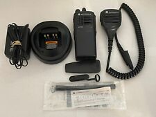 Rádio MOTOROLA HT750 VHF 136-174MHz AAH25KDC9AA3AN comprar usado  Enviando para Brazil