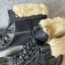 Merrell ladies 7.5 for sale Merrell ladies 7.5 for sale  HARLOW