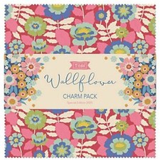 Tilda wallflower charm d'occasion  Expédié en Belgium