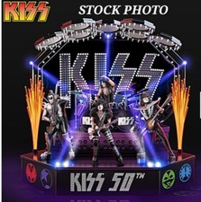 Escultura do 50º aniversário do KISS toca música de sucesso com iluminação que muda de cor LIMITADA comprar usado  Enviando para Brazil