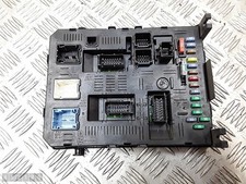 2007 PEUGEOT 307 FUSE BOX UNDER THE PANEL 1600HDI 9663510580 comprar usado  Enviando para Brazil