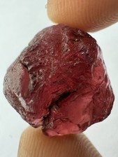 43.7 natural garnet for sale  WILMSLOW