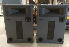 Toa 380sd speakers for sale  Saint Louis