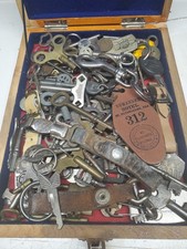 LOTE DE LLAVES ESQUELETO ANTIGUAS VINTAGE segunda mano  Embacar hacia Mexico