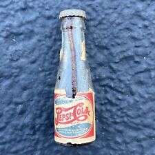 Mini garrafa vintage Pepsi Cola ponto Dbl vermelho branco e azul década de 1940 lembrança NY 3,5” comprar usado  Enviando para Brazil