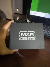 Pedal facial MXR CSP041 híbrido fuzz - caixa aberta comprar usado Pedal facial MXR CSP041 híbrido fuzz - caixa aberta comprar usado  Enviando para Brazil