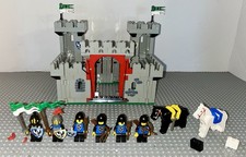 Lego 6073 castle for sale  Hemlock