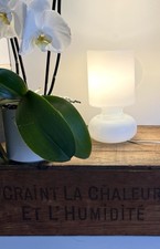 Oryginalna lampa grzybowa IKEA białe szkło LYKTA 25cm retro modernistyczna lata 90-te na sprzedaż  Wysyłka do Poland